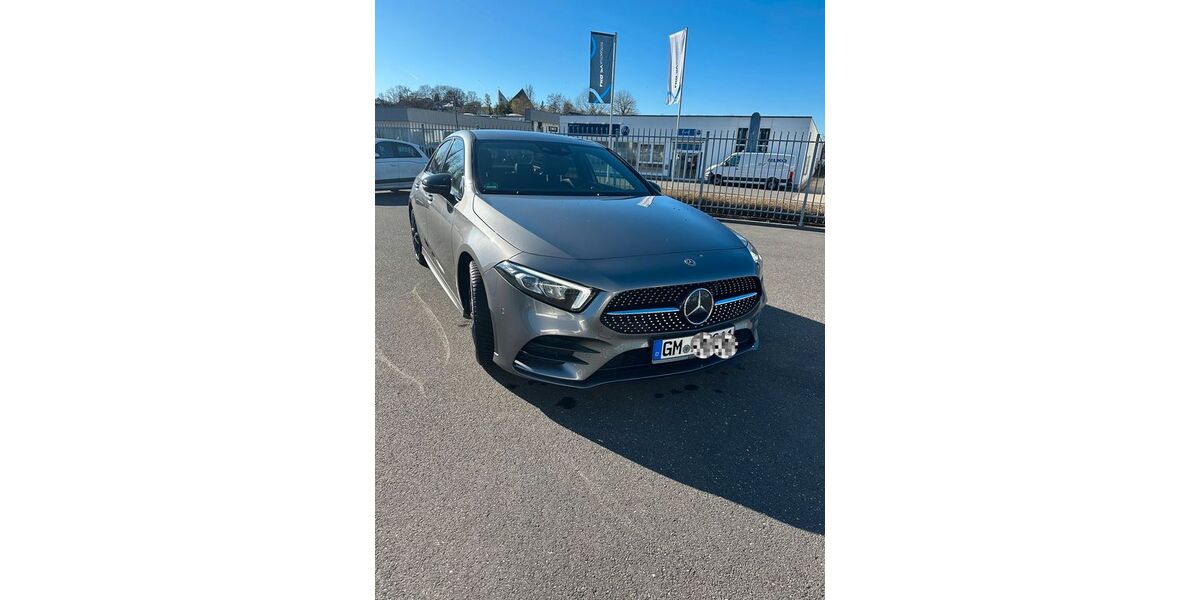 Mercedes-Benz A 180 102.000 km 22.999 &euro; Wipperfürth 51688