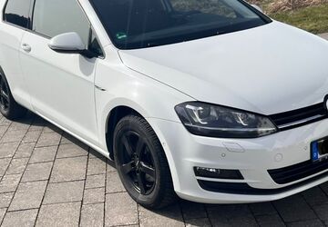 VW Golf 96.541 km 10.590 &euro; Finnentrop 57413