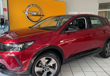 Opel Grandland (X) 7.430 km 26.190 &euro; Olpe 57462