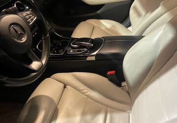 Mercedes-Benz 220 190.000 km 14.000 &euro; Gummersbach 51643