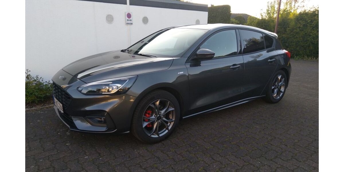 Ford Focus 56.602 km 17.700 &euro; Ennepetal 58256