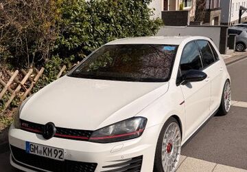 VW Golf 190.000 km 11.200 &euro; Gummersbach 51643