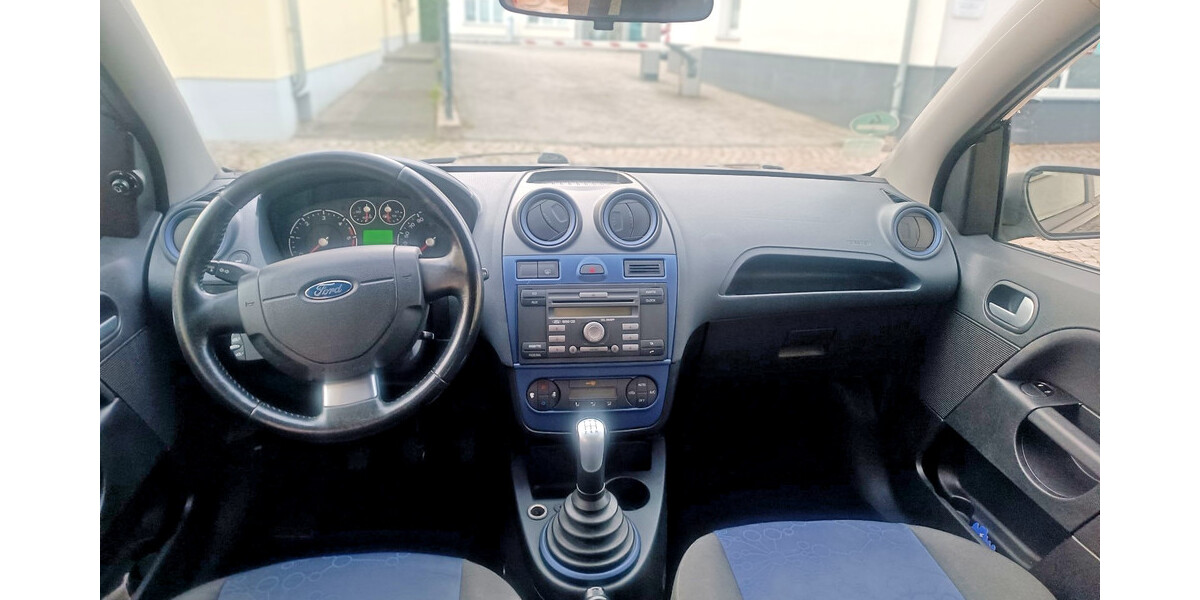 Ford Fiesta 222.689 km 1.200 &euro; Attendorn 57439
