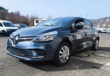 Renault Clio 66.987 km 8.990 &euro; Lüdenscheid 58513