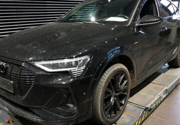Audi e-tron 76.330 km 36.340 &euro; Hagen 58091