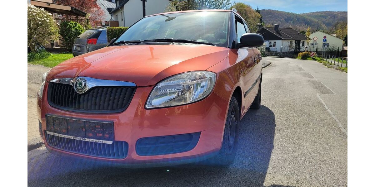 Skoda Fabia 143.200 km 3.650 &euro; Hagen 58091