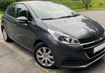Peugeot 208 132.700 km 6.800 &euro; Bergneustadt 51702
