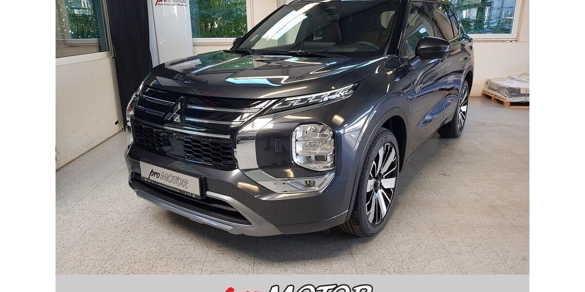Mitsubishi Outlander 7.850 km 51.990 &euro; Hagen 58135