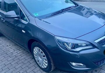 Opel Astra 139.000 km 5.899 &euro; Olpe 57462
