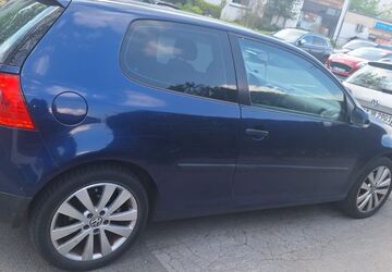 VW Golf 218.000 km 2.399 &euro; Hagen 58097